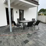 Mit Alpaka Blick * באד גנדרסהיים