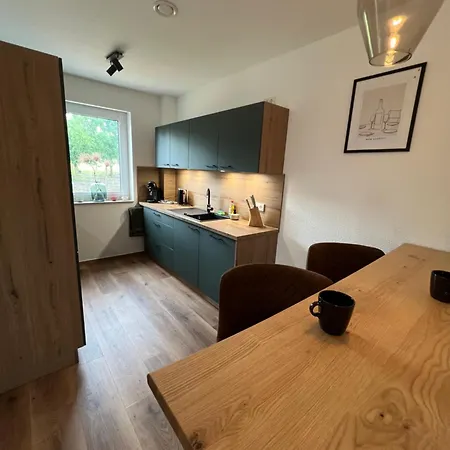 Mit Alpaka Blick * באד גנדרסהיים